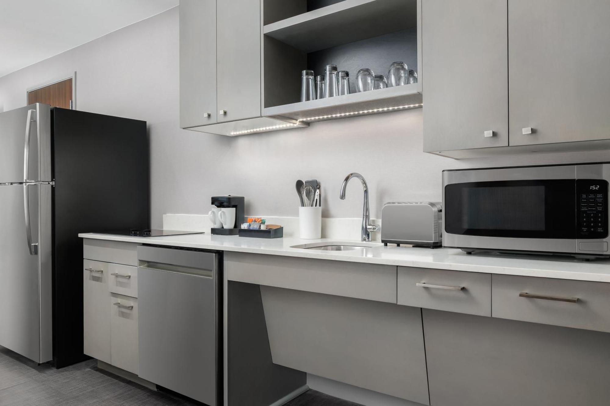 Homewood Suites By Hilton Newport Cincinnati Bagian luar foto