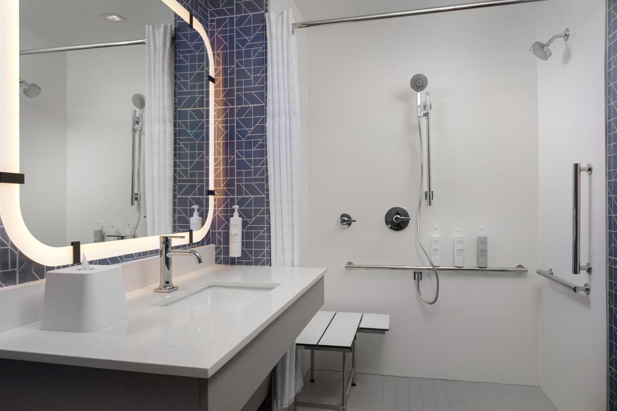 Homewood Suites By Hilton Newport Cincinnati Bagian luar foto